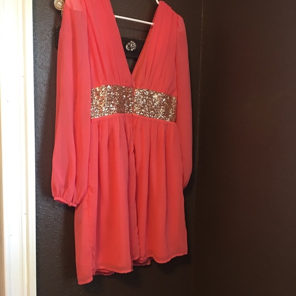 NWT queen of hearts dress check pics for color - Picture 5 of 6